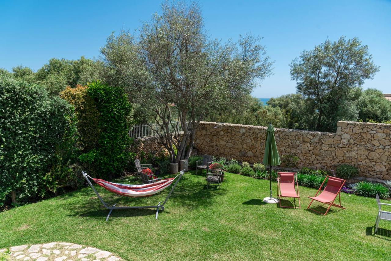 Stardust Guesthouse Augusta Dış mekan fotoğraf