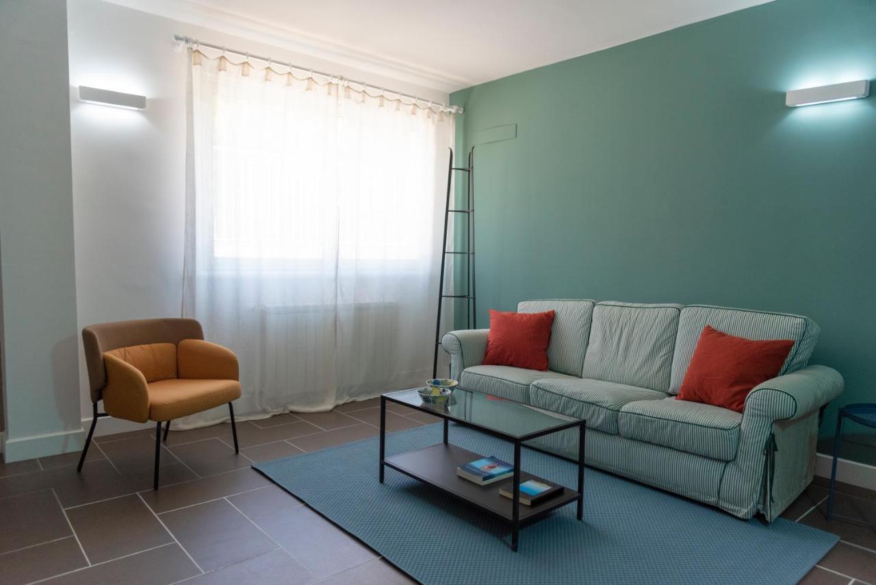 Stardust Guesthouse Augusta Dış mekan fotoğraf