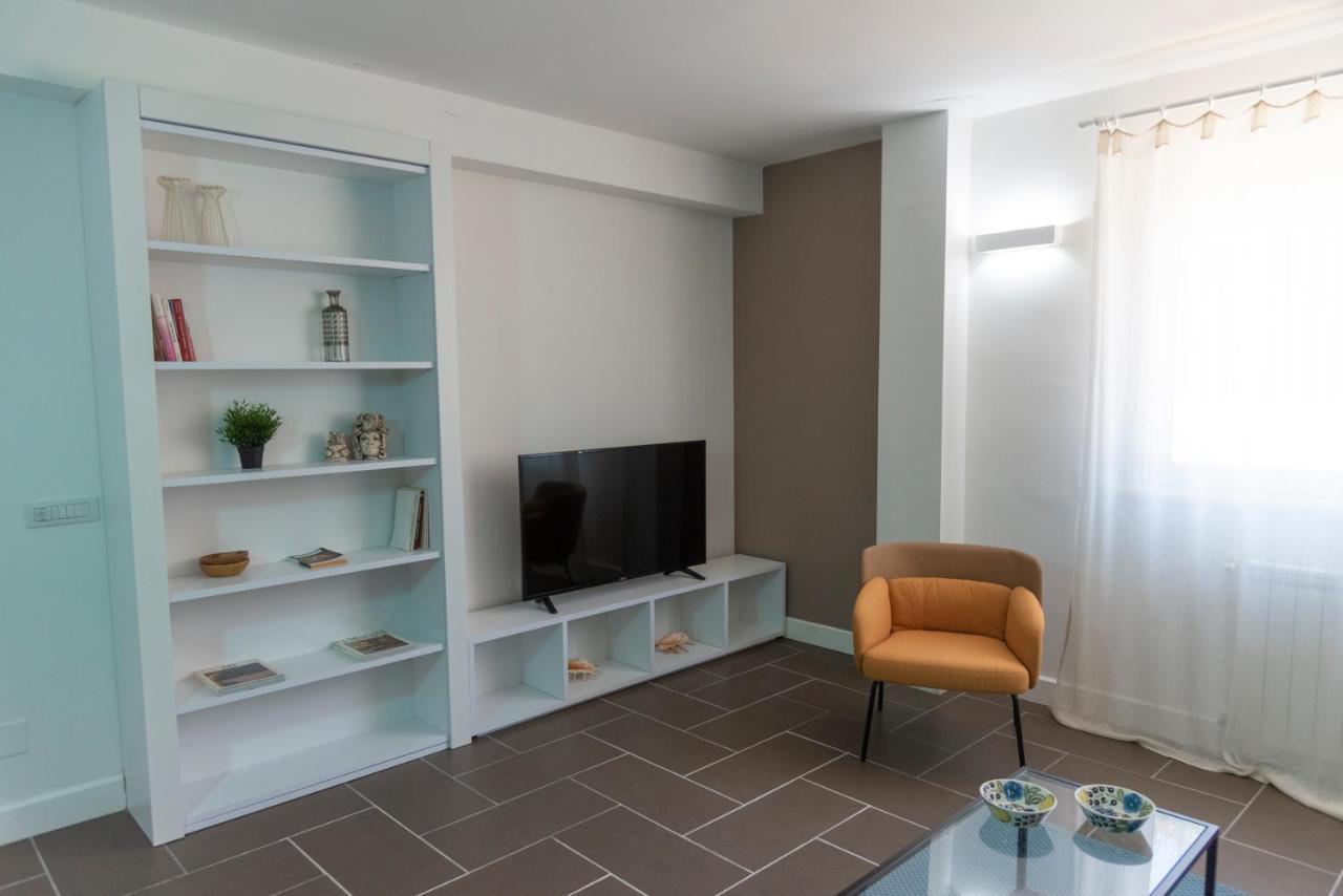 Stardust Guesthouse Augusta Dış mekan fotoğraf